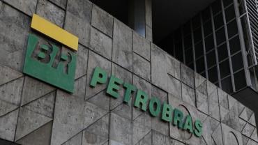 Petrobras doa combustível para aeronaves de resgate em SP