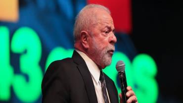 Lula diz que países não envolvidos na guerra da Ucrânia precisam negociar a paz