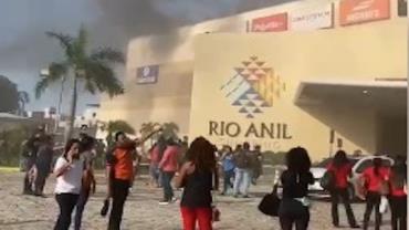 Incêndio em shopping de São Luís deixa feridos