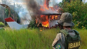 Ibama e PRF desmontaram mais de 190 acampamentos na TI Yanomami