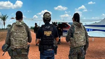 FAB intercepta avião no espaço aéreo da Terra Indígena Yanomami