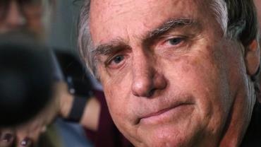 Bolsonaro discutiu minuta de golpe que previa prender Moraes, diz PF