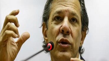 Haddad testa negativo para covid-19 e retoma atividades