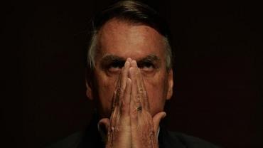 Bolsonaro tem pedido de devolução de passaporte negado por Alexandre de Moraes