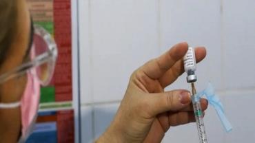 Vacinação contra dengue: cidade de São Paulo começa a vacinar adolescentes de 10 a 14 anos