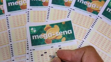 Mega-Sena: prêmio de R$ 114,1 milhões vai para bolão feito no Paraná