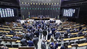 Câmara aprova urgência de texto sobre impostos da reforma tributária