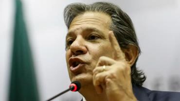 Imposto reduzido para remédios elevará alíquota total, diz Haddad