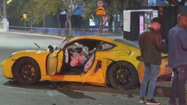 Motorista de Porsche atropela e mata motociclista após discussão