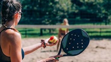 Polícia investiga suspeita de dopar adversárias em torneio de beach tennis