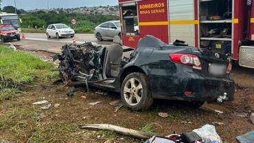 Quatro pessoas da mesma família morrem após acidente de trânsito em Minas Gerais