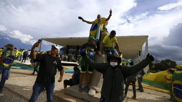 Para Gilmar Mendes, destruição do STF no 8/1 resultou de manipulação