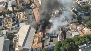 Incêndio no Rio pode ter sido causado por curto-circuito
