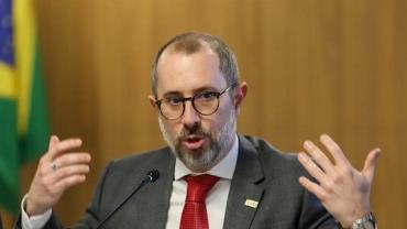 Descontos ilegais de aposentados do INSS serão devolvidos, diz governo