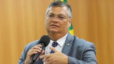 Dino dá 48 horas para líder do PL explicar acordo sobre emendas