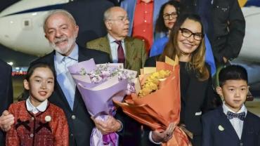Lula se reúne com empresários chineses em Pequim