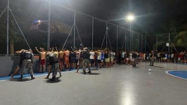 "Futconha": Polícia Militar impede realização de torneio de futsal que ofereceria maconha como premiação