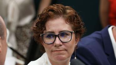 Carla Zambelli recorre para derrubar condenação a 10 anos de prisão