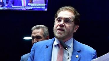 Conheça o senador que discutiu com Marina Silva
