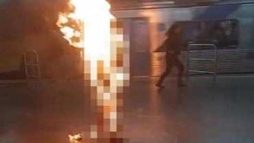 Homem ateia fogo ao próprio corpo durante tentativa de suicídio no metrô; veja vídeo