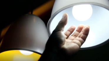 Nova tarifa social de energia elétrica passa a valer neste sábado
