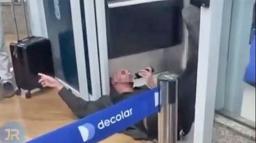 Passageiro causa tumulto e bloqueia embarque no Aeroporto de Guarulhos; veja