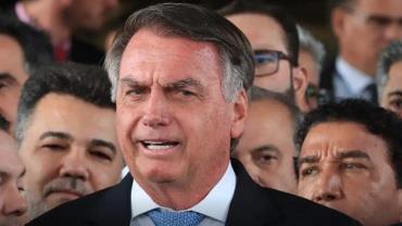 Bolsonaro nega tentativa de fuga e pede revogação de prisão domiciliar