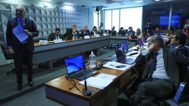 CPMI do INSS não vota convocação de advogado-geral da União