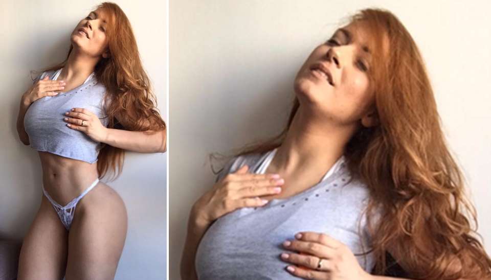 A modelo Raquel Duarte faz sucesso no Instagram com auto-retratos sensuais,...