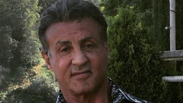 Sylvester Stallone volta a set de filmagens após ser acusado de insultar figurantes