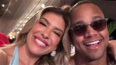 Esposa de Léo Santana flagra o cantor sem cueca após show e compartilha momento