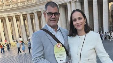 Esposa de Juliano Cazarré revela que deixou o trabalho para salvar o casamento: "Arranjo outro"
