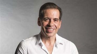 Leandro Hassum relata experiência de assédio sexual durante viagem: "Tentou me agarrar"