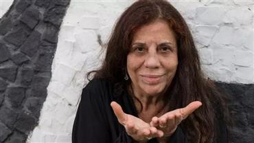 Maria Gladys nega ter recebido apoio financeiro da neta Mia Goth