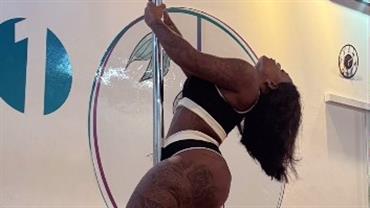 Renovada! Jojo Todynho aposta no pole dance e mostra corpo transformado