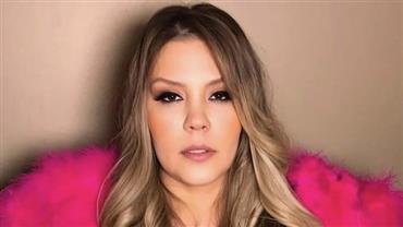 Simony desabafa sobre tratamento contra o câncer: "Alma em pedaços"