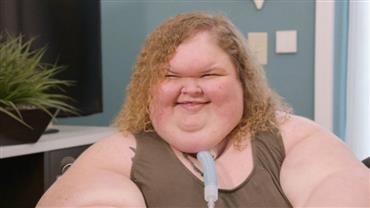 Mudança radical! Participante de reality show perde 226 kg e surpreende a web; veja o antes e depois