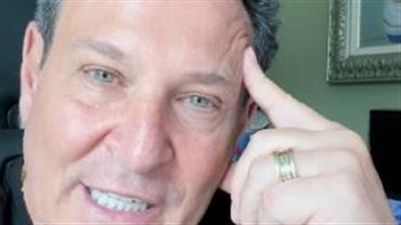 "Hoje, eu só apagaria isso", declara Luis Ricardo sobre falta de apoio após queimadura no Ratinho