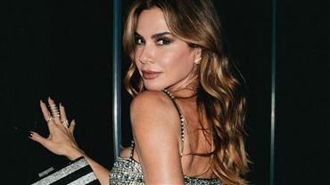 Luciana Gimenez dispara sobre envelhecimento aos 55: "Por mim, teria parado nos 25"