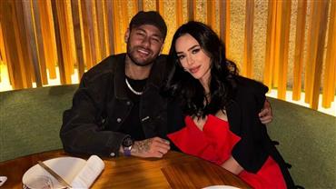 Neymar e Bruna Biancardi frequentam culto após polêmicas recentes; veja vídeo
