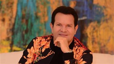 Ximbinha é acusado de "roubar" músicas de artista morto e caso vai parar na Justiça