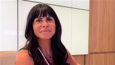 Gretchen surge com 'novo rosto' e choca internautas com mudança