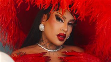 Após 11 anos de relacionamento, Gloria Groove se casa em cerimônia íntima