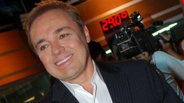 Filho de Gugu publica fotos inéditas do pai seis anos após sua morte