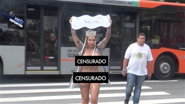 Sabrina Boing Boing cumpre promessa e desfila nua na Avenida Paulista