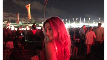 Cristã, Priscilla Alcantara é alvo de criticas após participar do festival Lollapalooza