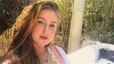 Marina Ruy Barbosa relembra bullying por ser ruiva ao responder fã na web