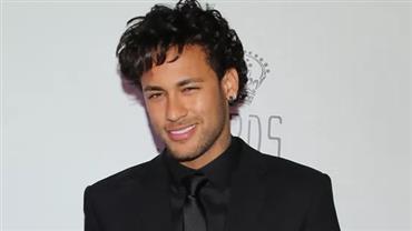 Após cabelo polêmico, Neymar muda visual mais uma vez e fica loiro