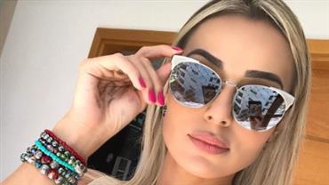 Letícia Santiago exibe seios imensos e internauta brinca: "Seu pai devia ser um Pablo Picasso"