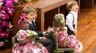 Marina Ruy Barbosa divulga novas fotos do casamento e crianças roubam a cena
